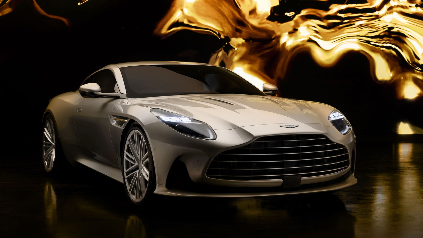 Aston Martin DB12 Goldfinger Edition - front